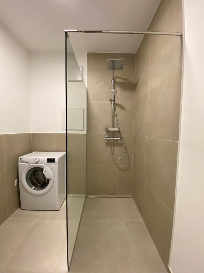 Modern Studio Gardenia_Gartenwohnung Alte Donau Вена Экстерьер фото